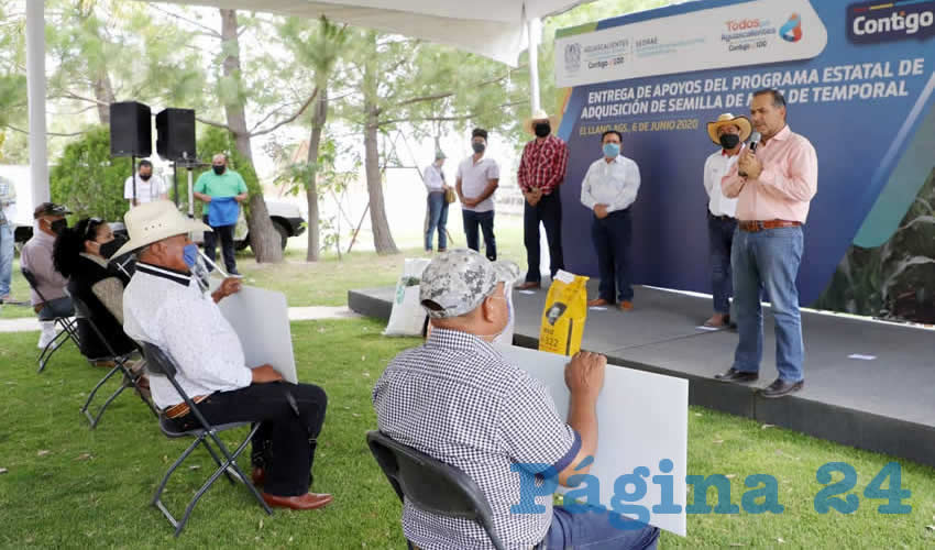 Martín Orozco Sandoval arrancó con la entrega de semilla mejorada de maíz de temporal, en beneficio de dos mil agricultores y productores