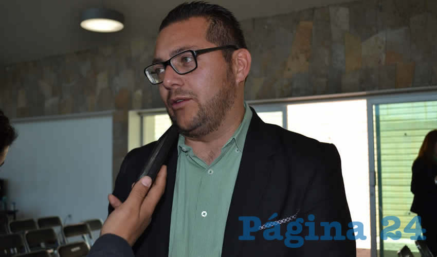 Salvador Esaú Constantino Ruiz, procurador de Protección al Ambiente en el Estado, informó que mantuvo una reunión con seis asociaciones animales, quienes manifestaron tener denuncias relacionadas con el maltrato animal en algunos municipios como Zacatecas, Guadalupe y Fresnillo, principalmente (Foto Archivo Página 24)
