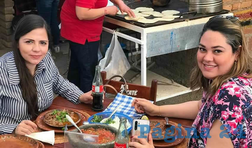 Familia Medina Ledezma, de Pinos, Zacatecas, desayun&oacute; en Menudos To&ntilde;a
