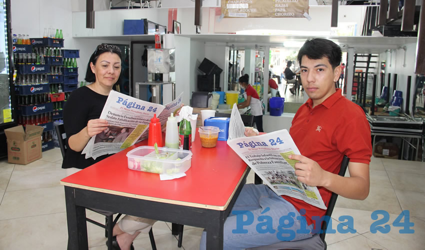 En restaurante El Maizito Azul desayunaron Nubia Vera y Alejandro Mart&iacute;nez