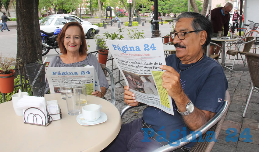 En Caf&eacute; Catedral desayunaron Martha Elena Calzada L&oacute;pez y Jos&eacute; Ram&oacute;n Franco Andrade 