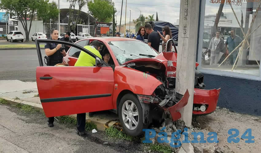 Para la chatarra qued&oacute; el auto Seat Ibiza que conduc&iacute;a Alfredo de la Torre Medina, de 35 a&ntilde;os