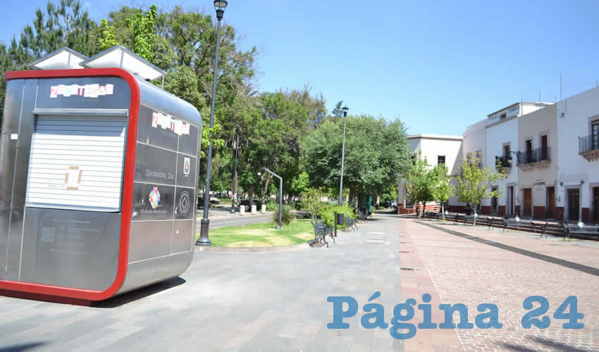 En la zona comercial de la Alameda Trinidad García de la Cadena en el Centro Histórico de Zacatecas, muchos de los locales y empresas siguen resintiendo los efectos negativos por la pandemia generada por COVID-19 (Foto: Merari Martínez)