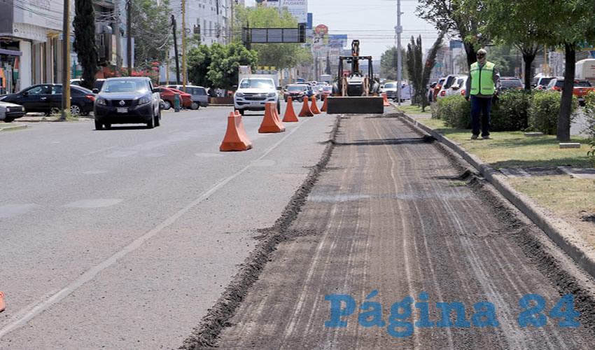 Se interviene el tramo comprendido de Avenida Fundición a calle Asia, además de realizar los trabajos de sobrecarpeta asfáltica desde la calle Carlos Sagredo hasta San Clemente