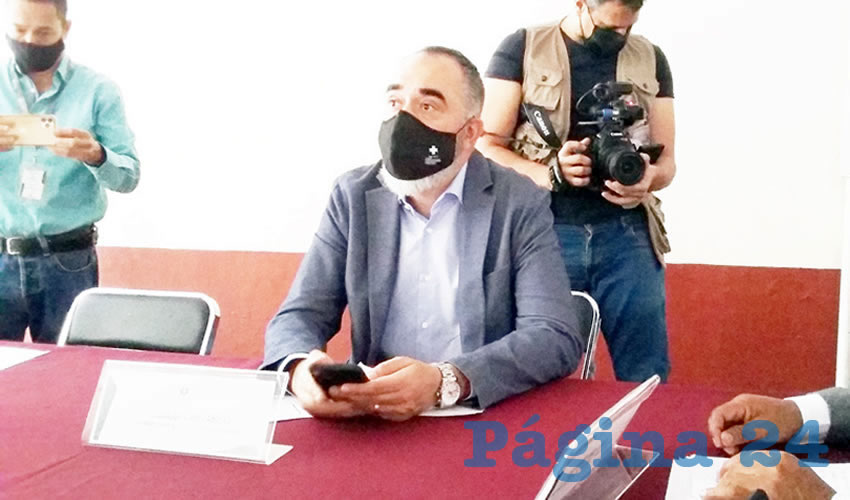 Para el coordinador emecista en el Congreso, se debe aprender de los errores y optar por otros organismos cuyas evaluaciones estén estandarizadas, y que a su vez no den problemas como los que ya se vivieron con la elección de consejeros/Foto: Francisco Tapia