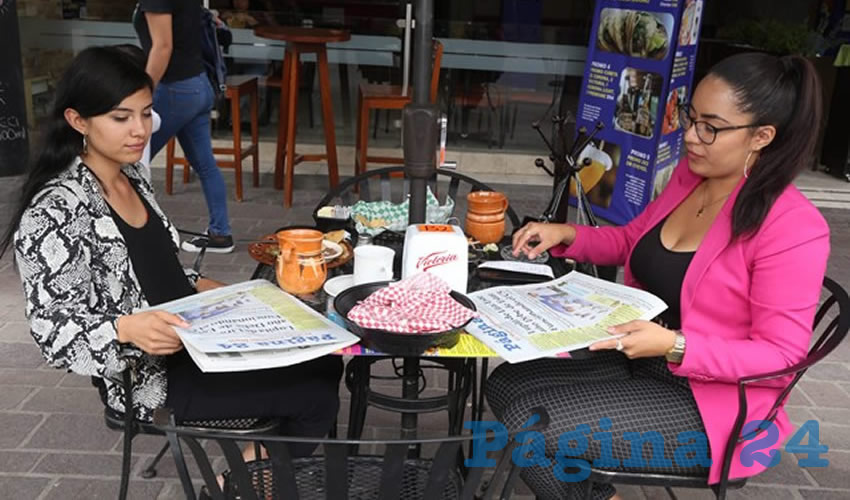 En el restaurante La Madero desayunaron Paola Hern&aacute;ndez Guti&eacute;rrez y Mariela L&oacute;pez Ramos 
