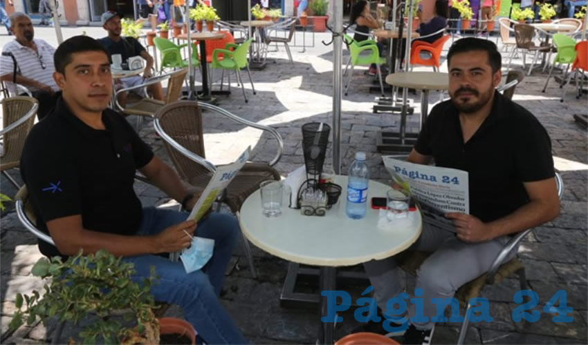 En Café Catedral departieron José Luis Rodríguez Martínez y Gilberto Gutiérrez Lara