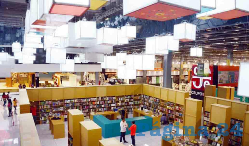 La Feria Internacional del Libro de Guadalajara; comité organizador plantea dividir en dos sedes el evento, que se realice de forma virtual o bien – en el peor de los casos– que el evento no se lleve a cabo este año/Foto: Rafael del Río