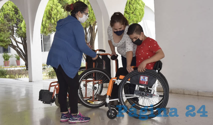 El primer beneficiario es un adolescente de 12 años y es originario del municipio de Pabellón de Arteaga