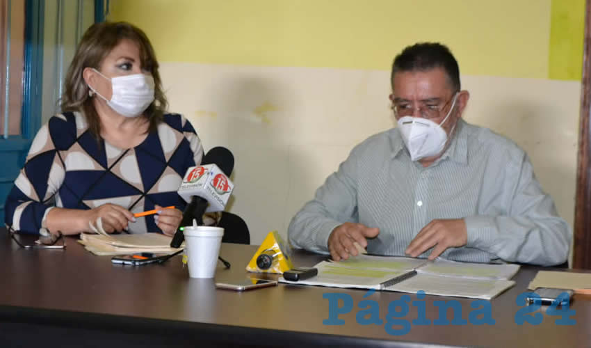 Miembros de una Asociación Civil de Jubilados y Pensionados del Issstezac apuntaron que por el problema de la crisis financiera y estructural del organismo se han visto afectados por el “saqueo indiscriminado de los recursos que han aportado los derechohabientes desde 1986” (Foto Merari Martínez)