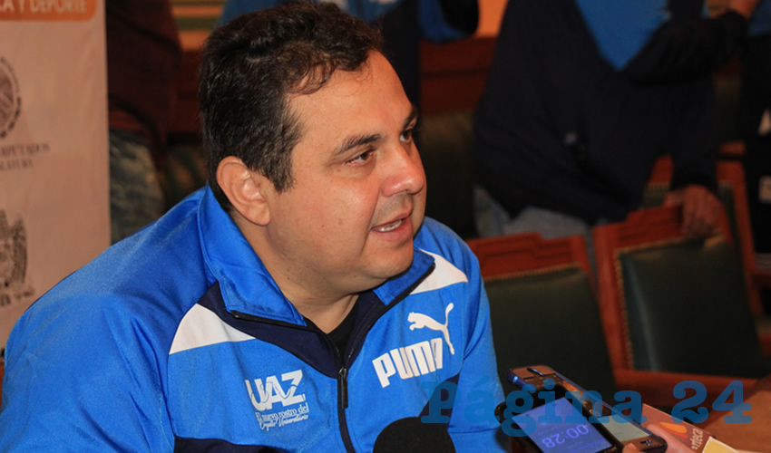 Antonio Guzmán Fernández, informó las disposiciones de los criterios para la cancelación de exámenes de nuevo ingreso y excepciones. (Foto Archivo Página 24)