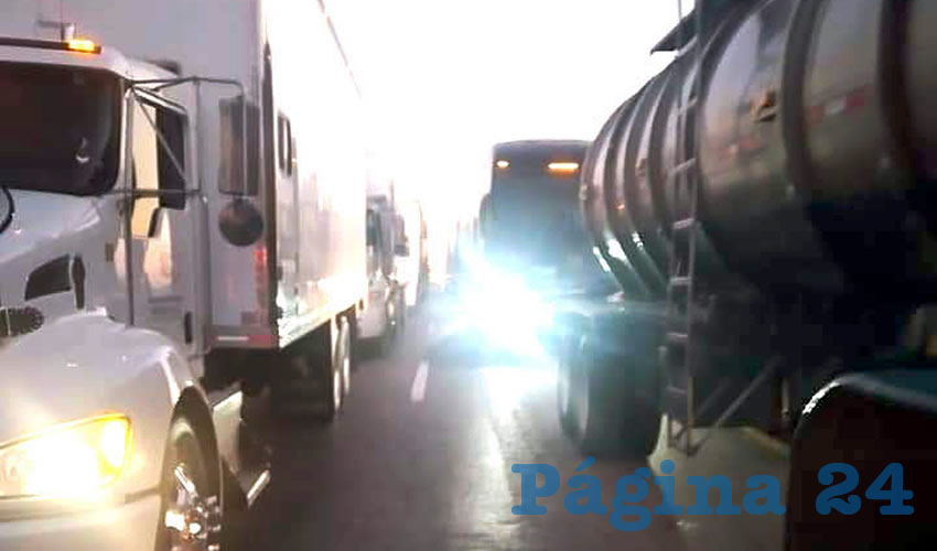 La carretera fue cerrada a la circulación