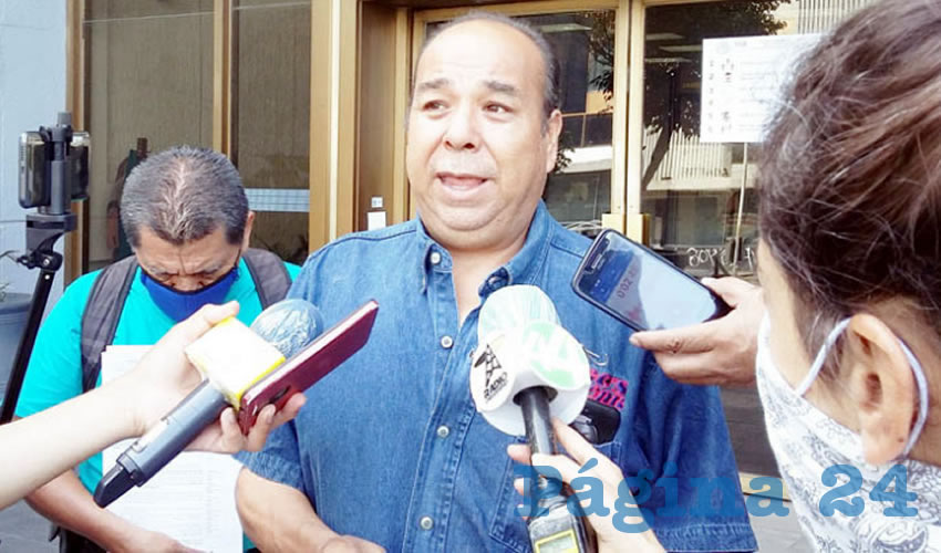 Jaime David Aldrete, representante de Talleres Acreditados Independientes, señaló que la denuncia que interpuso contra el gobernador es por abuso de autoridad, por no implementar las políticas públicas en materia de medio ambiente/Fotos: Francisco Tapia
