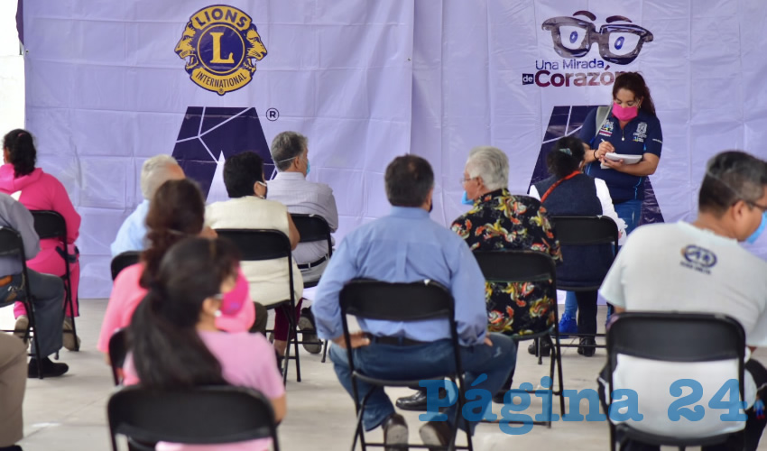 La organizaci&oacute;n Club Leones Internacional cuenta con personal especializado en oftalmolog&iacute;a, mismo que realiza los ex&aacute;menes de manera r&aacute;pida y precisa
