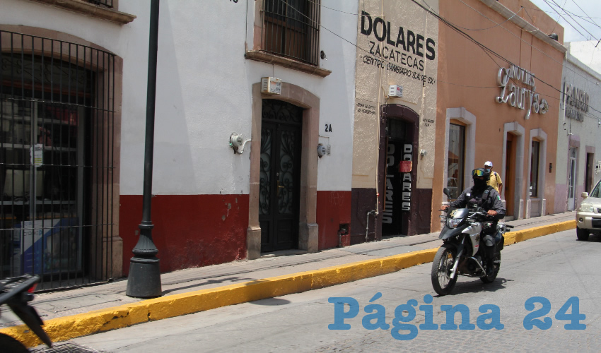 Motivo por el que corporaciones de Seguridad Pública se encuentran dispersando reuniones masivas que no tengan razón de ser, previo a reportes que se realizan en las instancias correspondientes (Foto:Archivo Página 24)