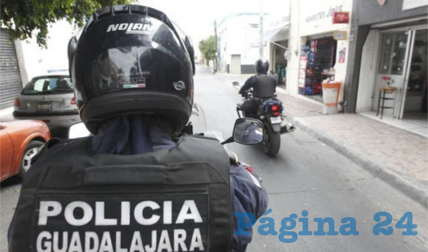 Personal de la cruz verde se hizo presente en el sitio sólo para confirmar el hombre ya no contaba con signos vitales