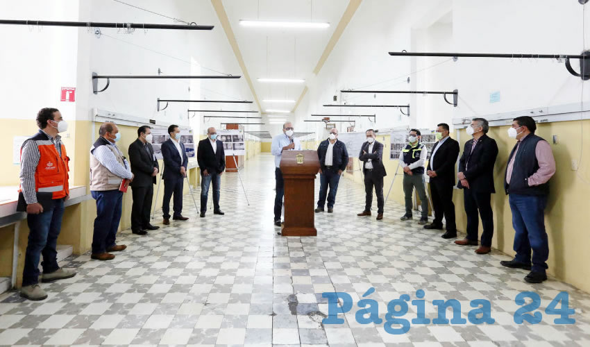Según el gobernador Enrique Alfaro, la inversión se hará en dos etapas: la primera implica un presupuesto de 65 millones de pesos, que incluye la rehabilitación de dos salas de atención médica, el vestíbulo de atención y recepción, además de la red de equipos hospitalarios y gases medicinales, que supuestamente quedará concluida este año/Fotos: Especial
