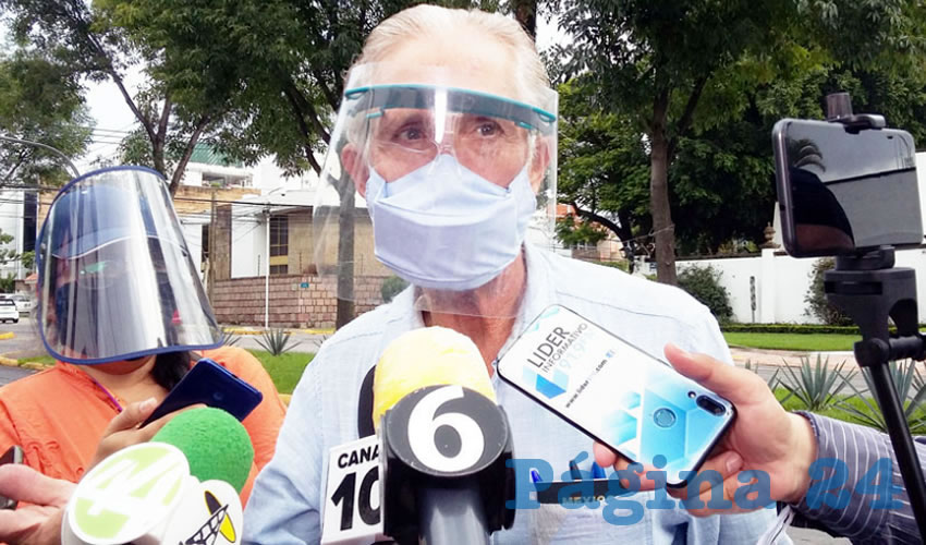 El activista ambiental Enrique Lira lamentó que no sólo el gobierno estatal sino el federal sean omisos, pues la medida se emitió desde febrero pasado, sin que hasta el momento se vean intenciones porque se vaya a actuar en la materia