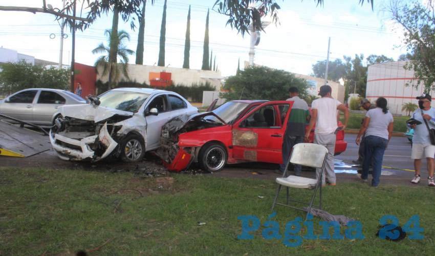 El fuerte encontronazo ocurri&oacute; frente al Mercado de Abastos