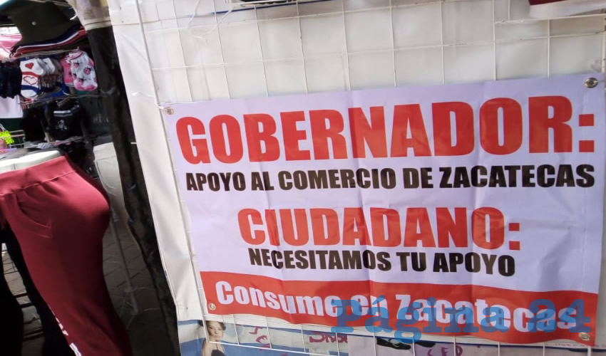 Respecto a esta situación, María de Lourdes Velazco Gómez, comerciante del primer cuadro, recordó que desde marzo fue que desde la administración estatal les prometieron apoyos para que hicieran frente a las bajas ventas y cierres temporales de negocios por la pandemia (Foto Rocío Castro)