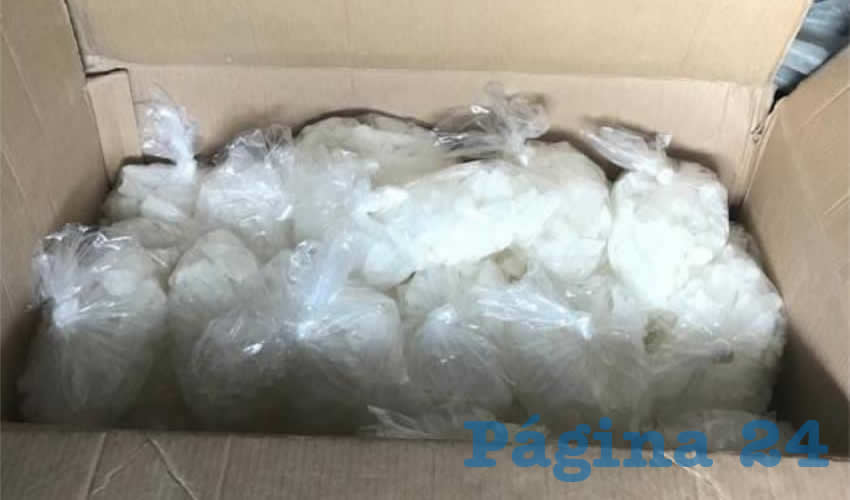 El veneno proveniente de Culiacán, Sinaloa, estaba repartido en diversas bolsas de plástico contenidas en una caja de cartón