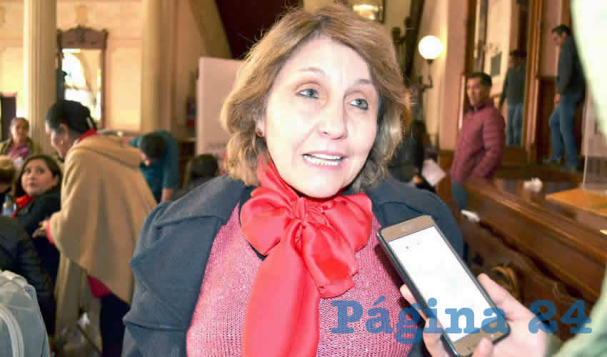 Eugenia Flores Hernández, integrante de la de la Red de Derecho Juntas Seremos Visibles (Foto Archivo Página 24)