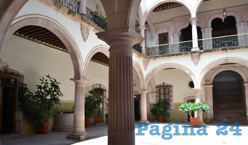 A partir de ayer, el Tribunal Superior de Justicia del Estado de Zacatecas (TSJEZ) suspendió sus actividades presenciales debido al incremento de contagios de COVID-19 y a que la entidad se encuentra en rojo de acuerdo con el Semáforo Epidemiológico Nacional. (Foto Merari Martínez Castro)