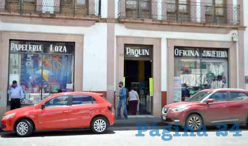 Ante la proximidad del inicio del ciclo escolar, desde la Procuraduría Federal del Consumidor (Profeco) se expusieron una serie de recomendaciones al comprar útiles escolares (Foto Merari Martínez)