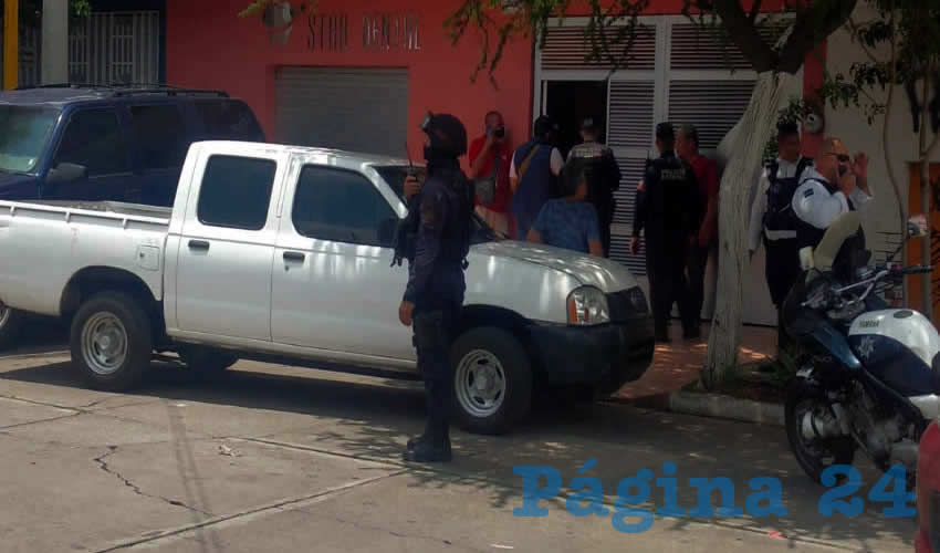 Cuatro delincuentes irrumpieron a Star Dental para maniatar a tres personas y obtener más de 100 mil pesos en efectivo