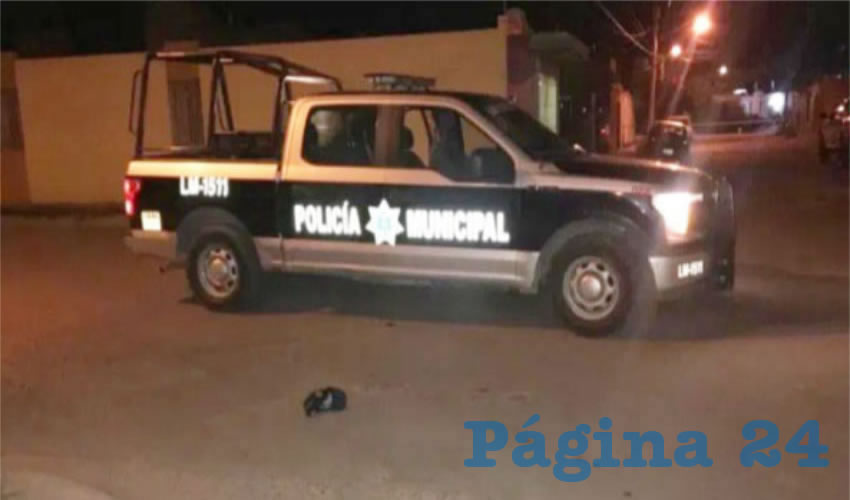 Tras disparar, los atacantes huyeron y se inició una persecución que terminó a la altura de las vías del tren, debajo del puente vehicular del entronque a Tala, en el municipio de El Arenal