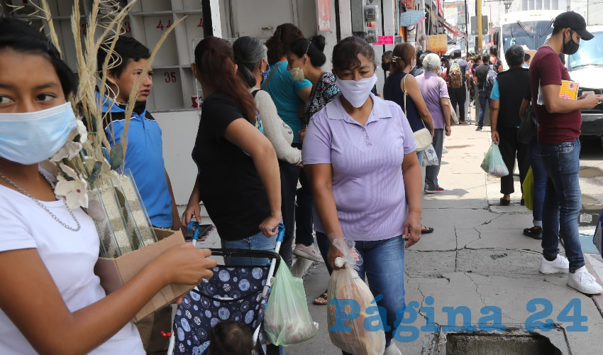 Se recuerda a la ciudadan&iacute;a el uso de cubrebocas como una medida necesaria para permanecer en la v&iacute;a p&uacute;blica