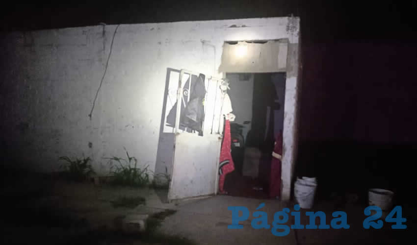 Alondra Guadalupe “N” “N”, de 18 años, se mató en esta vivienda situada en la calle Estación de Garabato