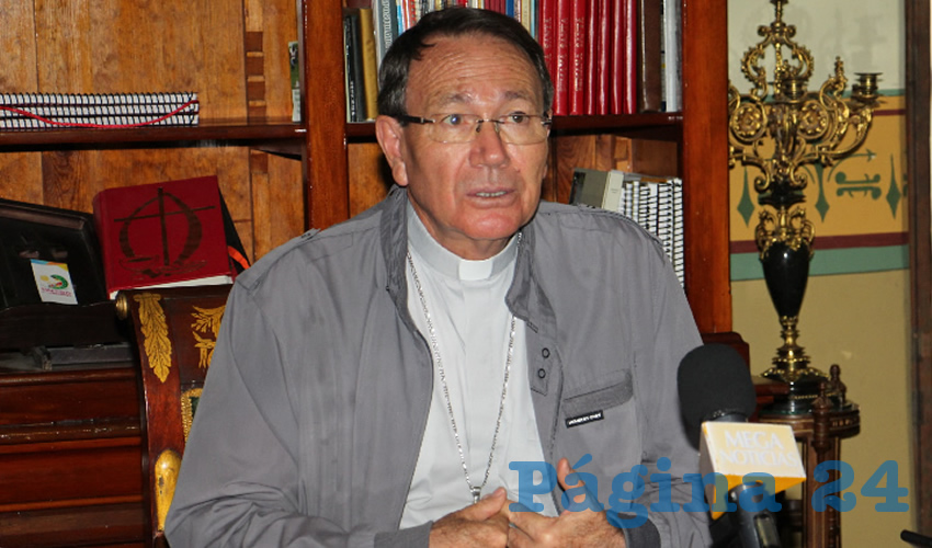 Sigifredo Noriega Barceló, obispo de la Diócesis de Zacatecas indicó que “hemos tenido que recorrer este camino tempestuoso, difícil, desconcertante, estamos aquí, aunque otras personas conocidas no están en este mundo”. (Foto Archivo Página 24)