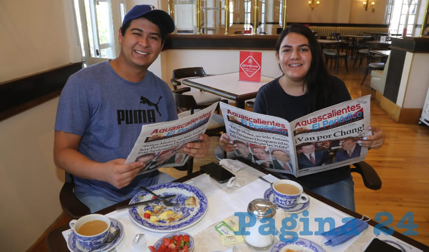 Adri&aacute;n Levi y Fernanda L&oacute;pez Rodr&iacute;guez compartieron el pan y la sal en Sanborns Francia 