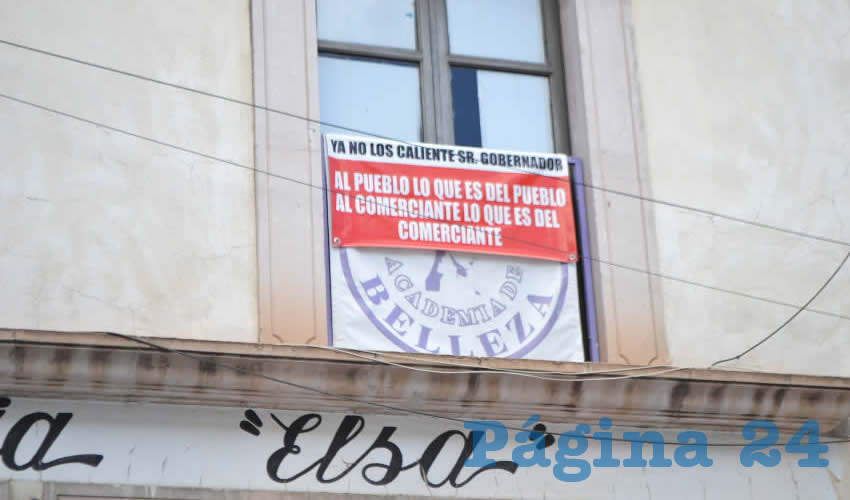 Ante este panorama, consideró que el cierre de negocios llevará a la pérdida de empleos, que no se salvará con el raquítico apoyo de la administración estatal, sino porque las ventas están por los suelos frente a la pandemia