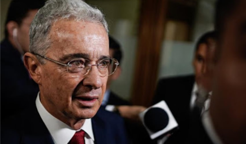 Álvaro Uribe, expresidente de Colombia (Foto: Archivo/Xinhua)