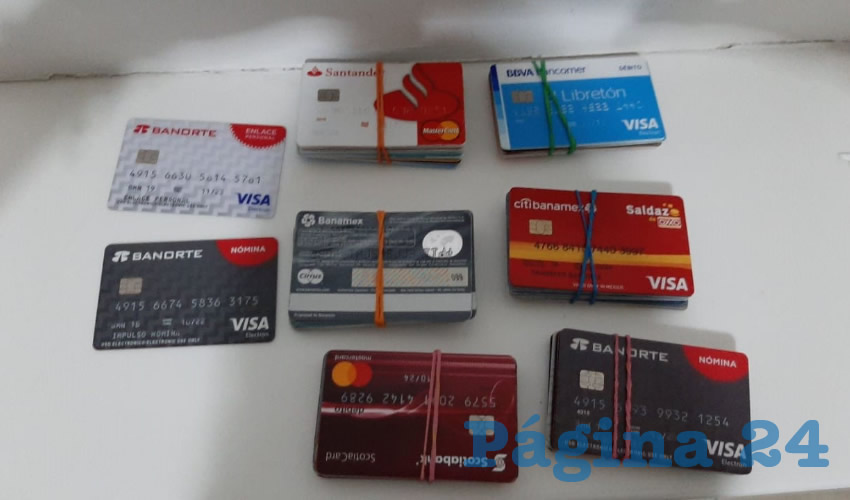 Alrededor de 70 tarjetas bancarias ten&iacute;an en su poder los sudamericanos, quienes actuaban a sus anchas en otras entidades