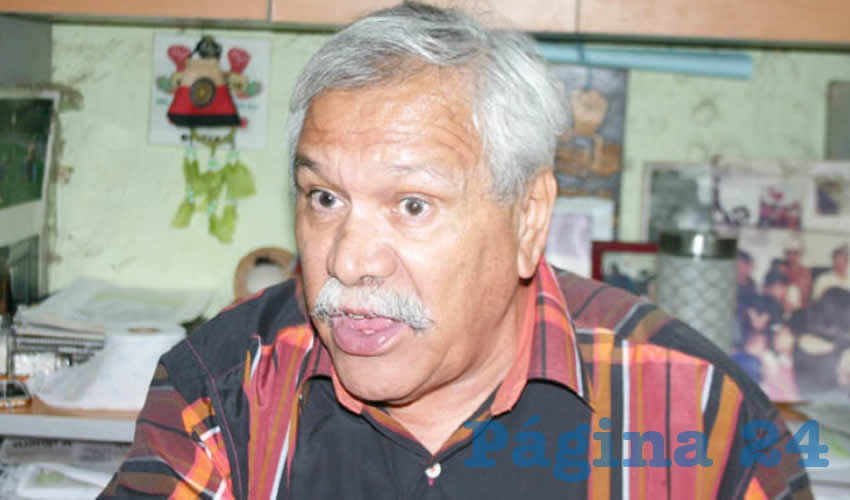 Las políticas del gobierno de Movimiento Ciudadano buscan extinguir a los locatarios de mercados municipales, para en estos espacios “invitar a sus amigos a que hagan los Walmart, el Costco y no sé cuántos más”, criticó Salvador Cabrera Vera, del Frente de Resistencia de Comerciantes de Jalisco/Foto: Francisco Tapia