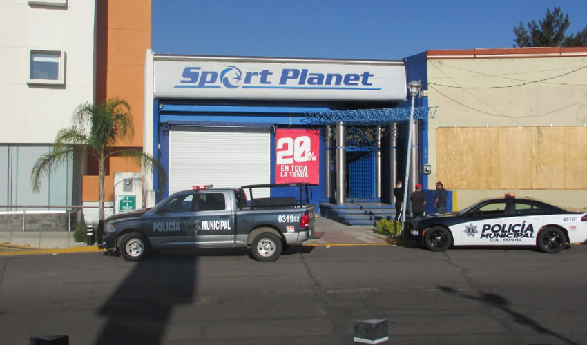 El negocio que intentaron robar dos delincuentes, uno de los cuales portaba una pistola
