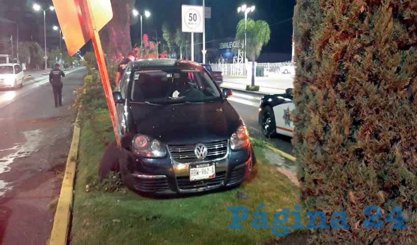 Así terminó la loca carrera del auto Volkswagen Bora que conducía José Adrián “N” “N”, de 24 años