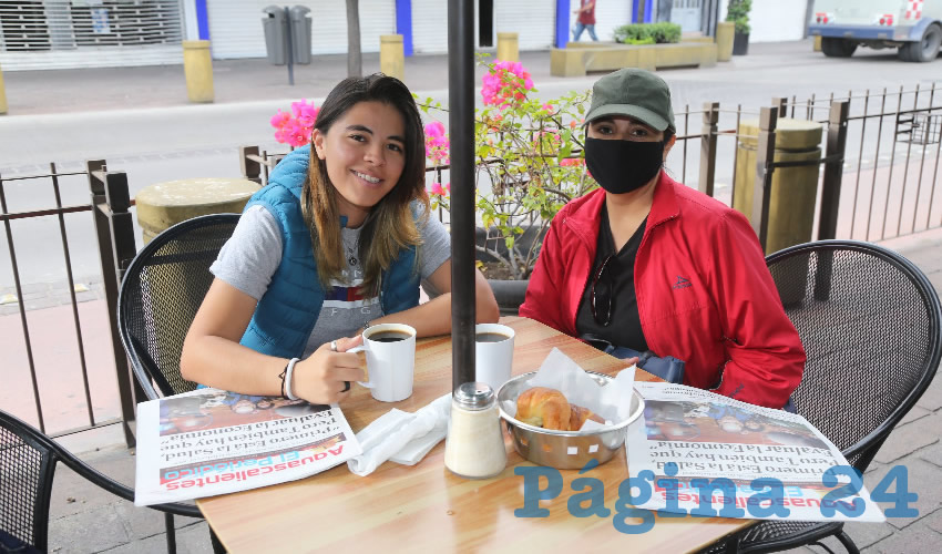 En Las Antorchas almorzaron Marlen Santos Beristain y su mam&aacute; Maritza Beristain Talamantes