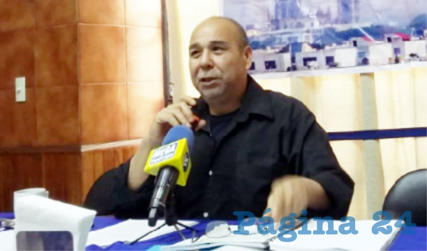 Nada que presumir el alcalde zapopano, pues al menos en Valle de los Molinos “no tenemos agua ni seguridad, ni nada, no sabemos qué es lo que va a decir en su informe, seguro le van a aplaudir como locos la bola de focas aplaudidoras que trae”, tronó el activista Jaime Aldrete/Foto: Archivo Página