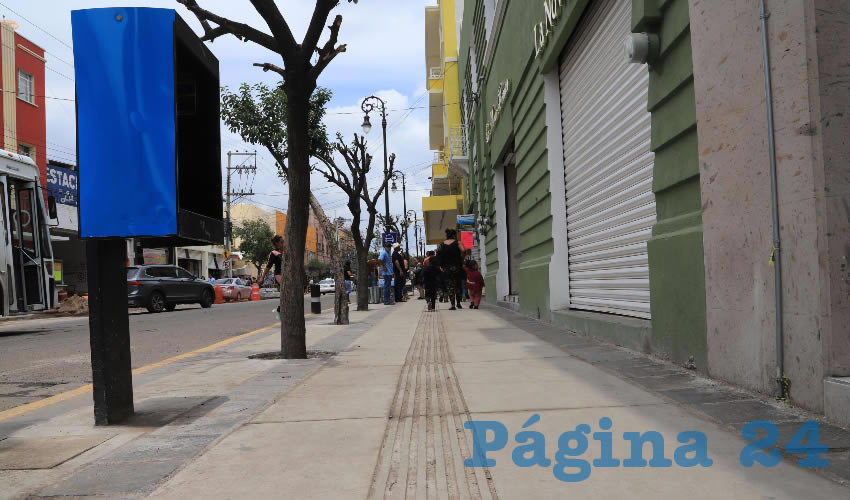 Con el programa Banqueta Segura se rehabilitan banquetas, guarniciones y se construyen rampas para personas con discapacidad