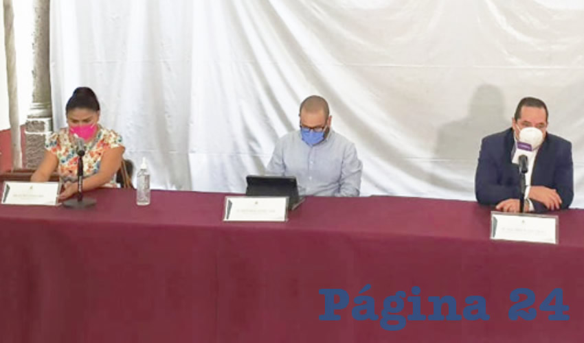 Con la iniciativa “Sin cuotas ni cuates”, las convocatorias se abrirían a la sociedad, con la ampliación de periodos de inscripción, y la posibilidad de registrarse en línea, además de que habría evaluaciones de rigor que tendrían el aval de universidades; la propuesta está respaldada también por 30 mil firmas ante el IEPC/Foto: Francisco Tapia