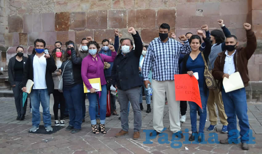 En una plática con el secretario general de Gobierno, Jehú Eduí Salas Dávila con Arturo García Cuéllar, director de estas agrupaciones y el Bloque Plural de Lucha Social y Sindical que encabeza Alejandro Rivera Nieto, llegaron a unos acuerdos (Foto Merari Martínez)