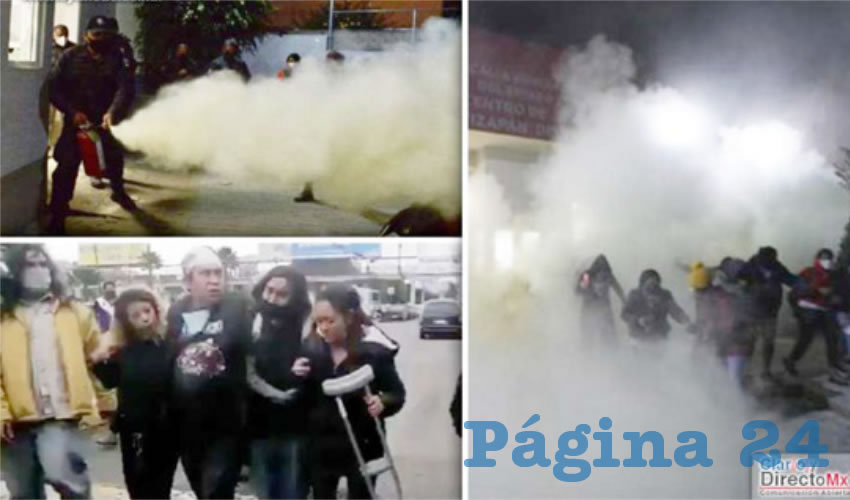 Las mujeres, quienes exigían la atención a sus casos en materia de violencia de género, acusan que el operativo implementado, en el que participaron uniformados hombres, fue violento, sin importar que en el edificio hubiera niños y una mujer embarazada/Foto: Especial