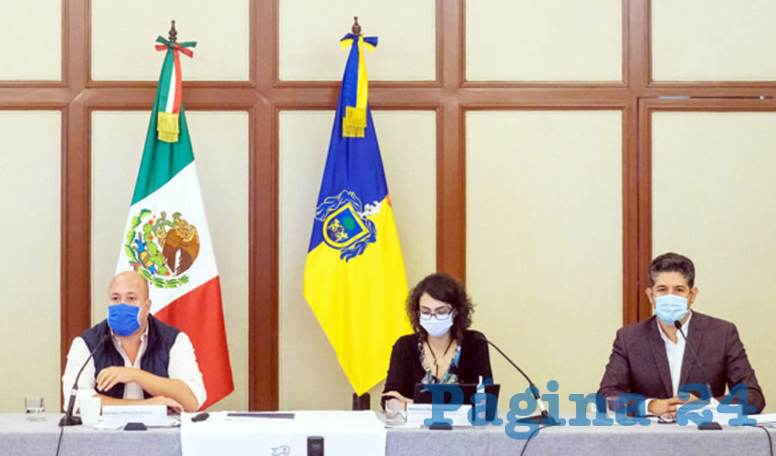 De acuerdo con el gobernador Enrique Alfaro, la decisión se toma en consenso con la Mesa de Salud y la Mesa de Educación que conformó su Administración. Sin saberlo, ya estamos en la primera etapa, “clases a distancia”, y 15 días antes se avisará cuando se pueda volver de forma parcial, a las escuelas/Foto: Especial