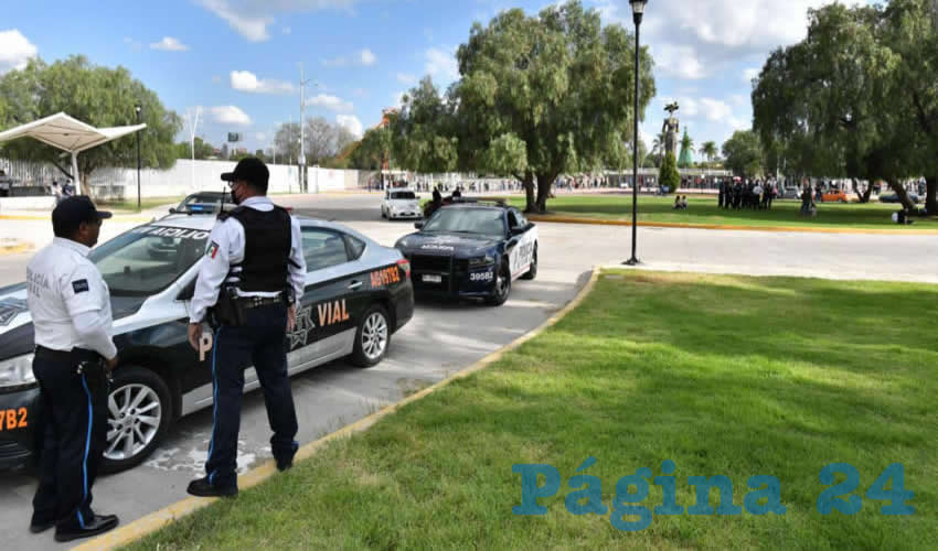 Los elementos de la Polic&iacute;a Preventiva y Polic&iacute;a Vial Aguascalientes escoltaron el ingreso de los veh&iacute;culos a la ciudad durante el viernes por la noche