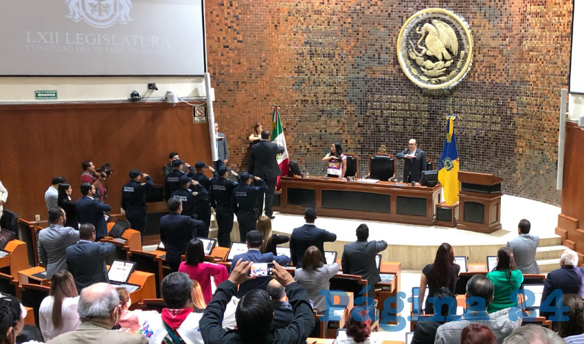 Diputados locales aprobaron que sujetos obligados informen en torno a sus redes sociales y se sumen a un directorio, lo que dará certeza a la ciudadanía sobre si lo que se publica en espacios virtuales de las dependencias de gobierno en verdad es confiable y oficial/Foto: Archivo Página 24