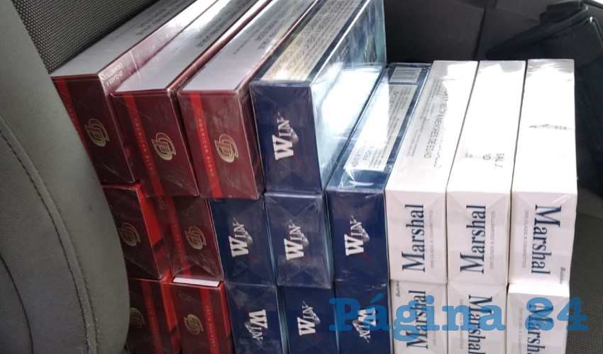 Los 20 paquetes con cuatro mil cigarros, decomisados a Juan Oswaldo “N” “N”, de 44 años